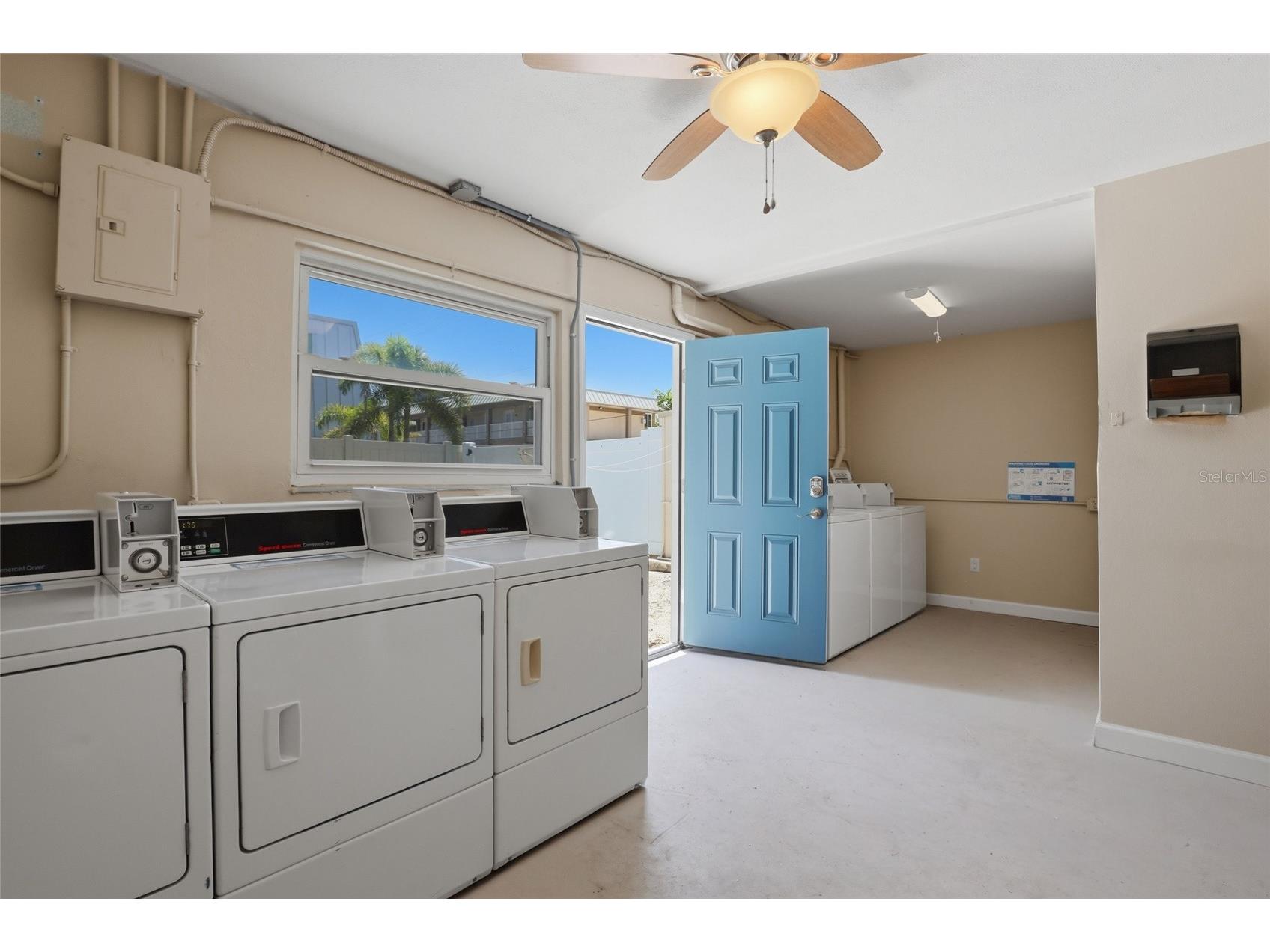 5950 Midnight Pass Road #101 Sarasota FL 34242 A4694128 image23