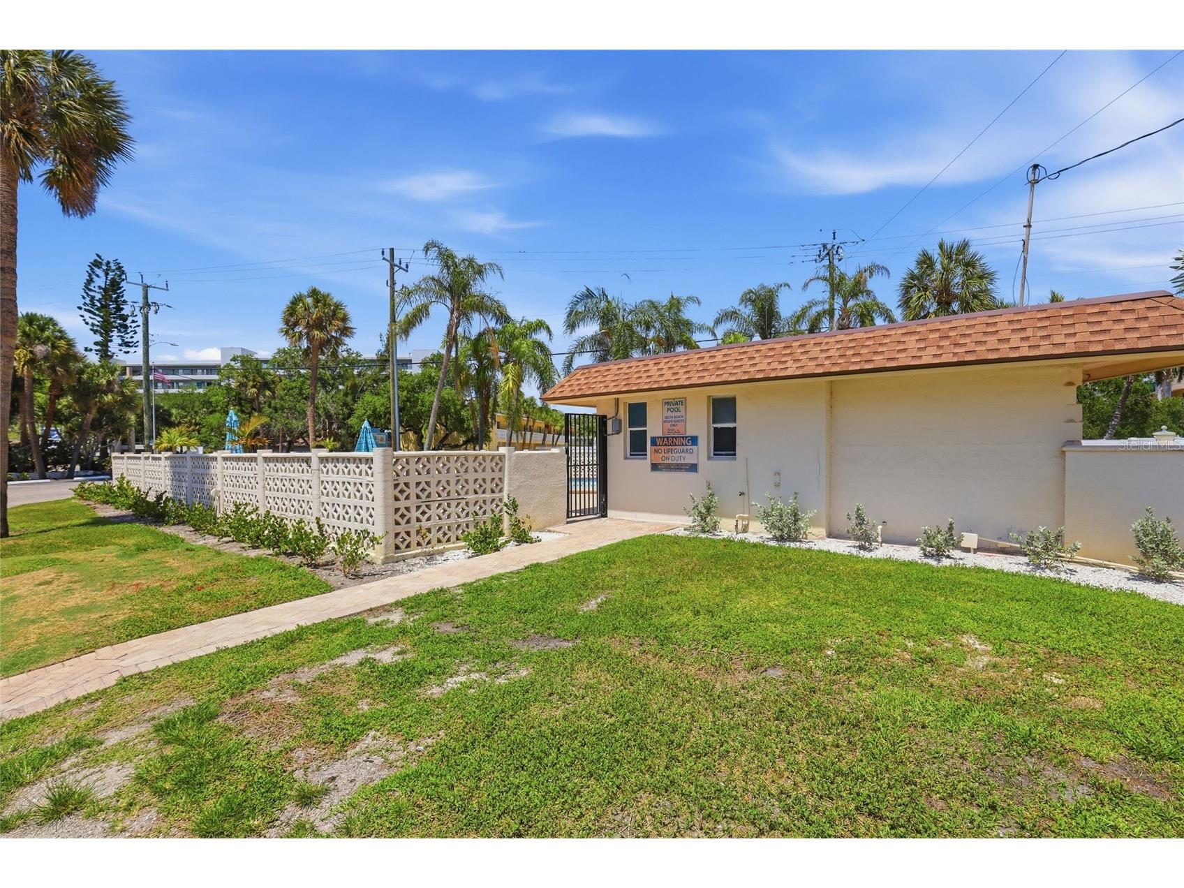 5950 Midnight Pass Road #101 Sarasota FL 34242 A4694128 image29