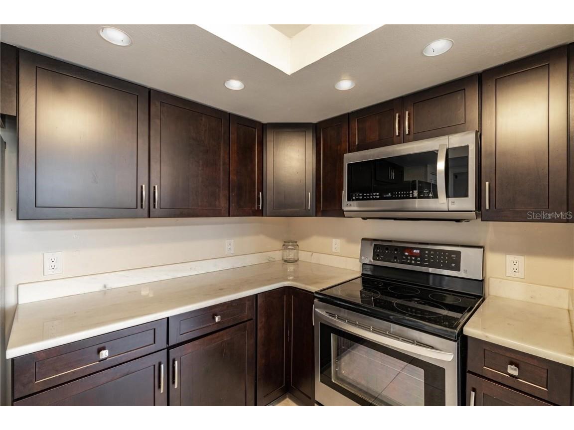 5950 Pelican Bay Plaza S #204 Gulfport FL 33707 TB8443866 image9