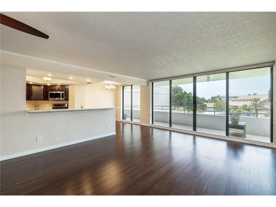 5950 Pelican Bay Plaza S #204 Gulfport FL 33707 TB8443870 image10