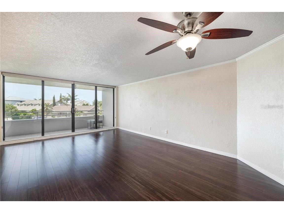 5950 Pelican Bay Plaza S #204 Gulfport FL 33707 TB8443870 image11