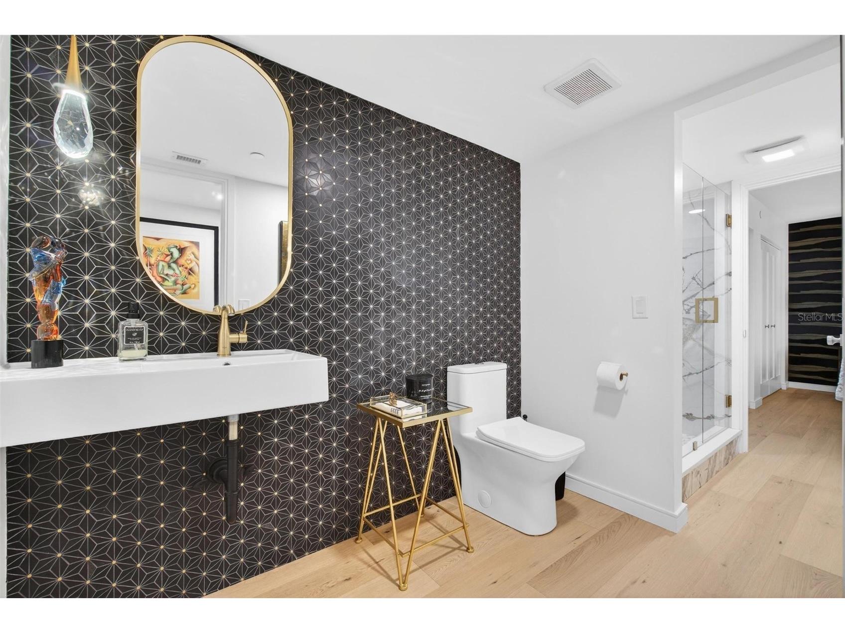 5950 Pelican Bay Plaza S #2A Saint Petersburg FL 33707 TB8473240 image29