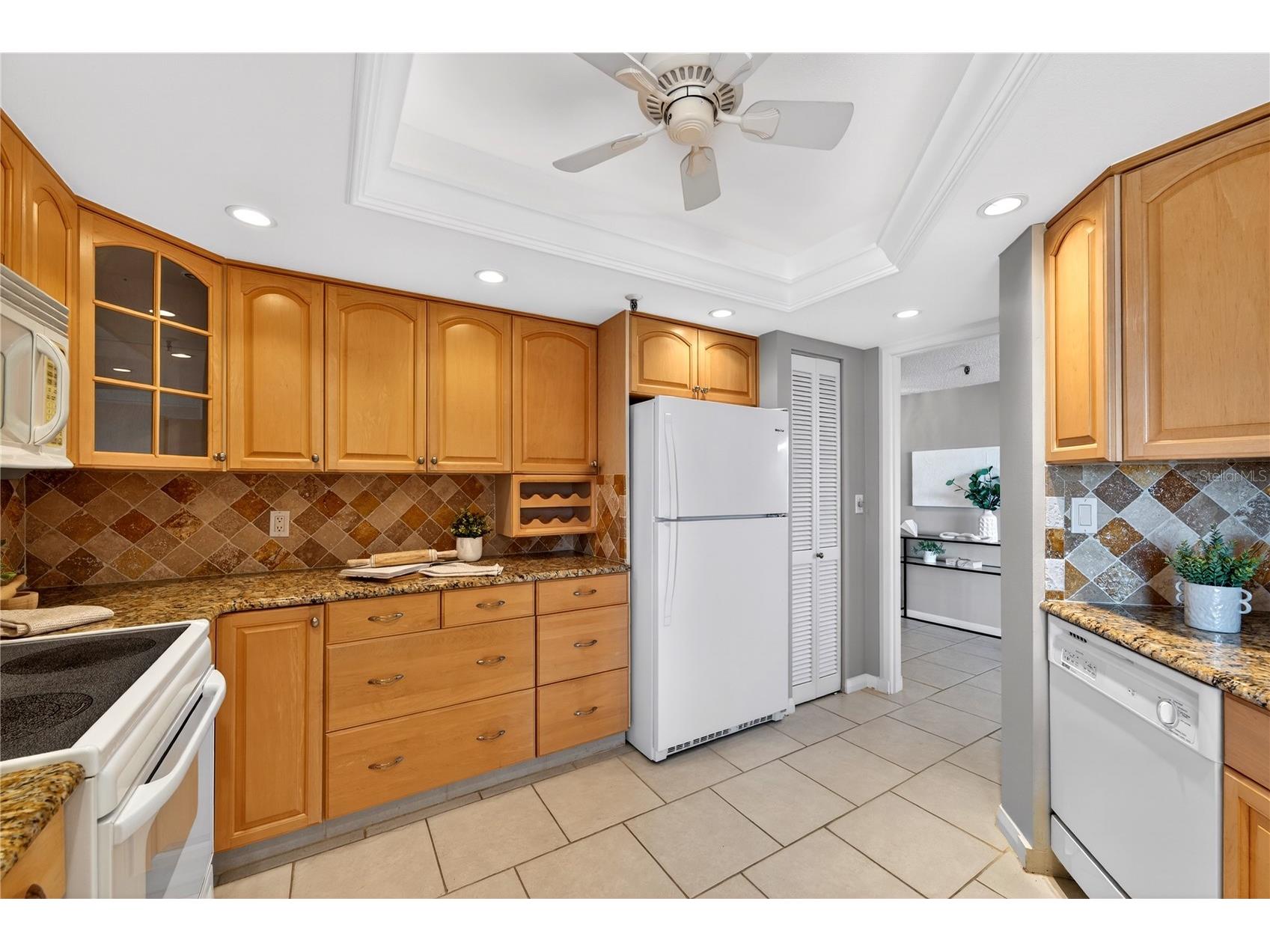 5950 Pelican Bay Plaza S #2E Gulfport FL 33707 - BOCA CIEGA BAY TB8478290 image18