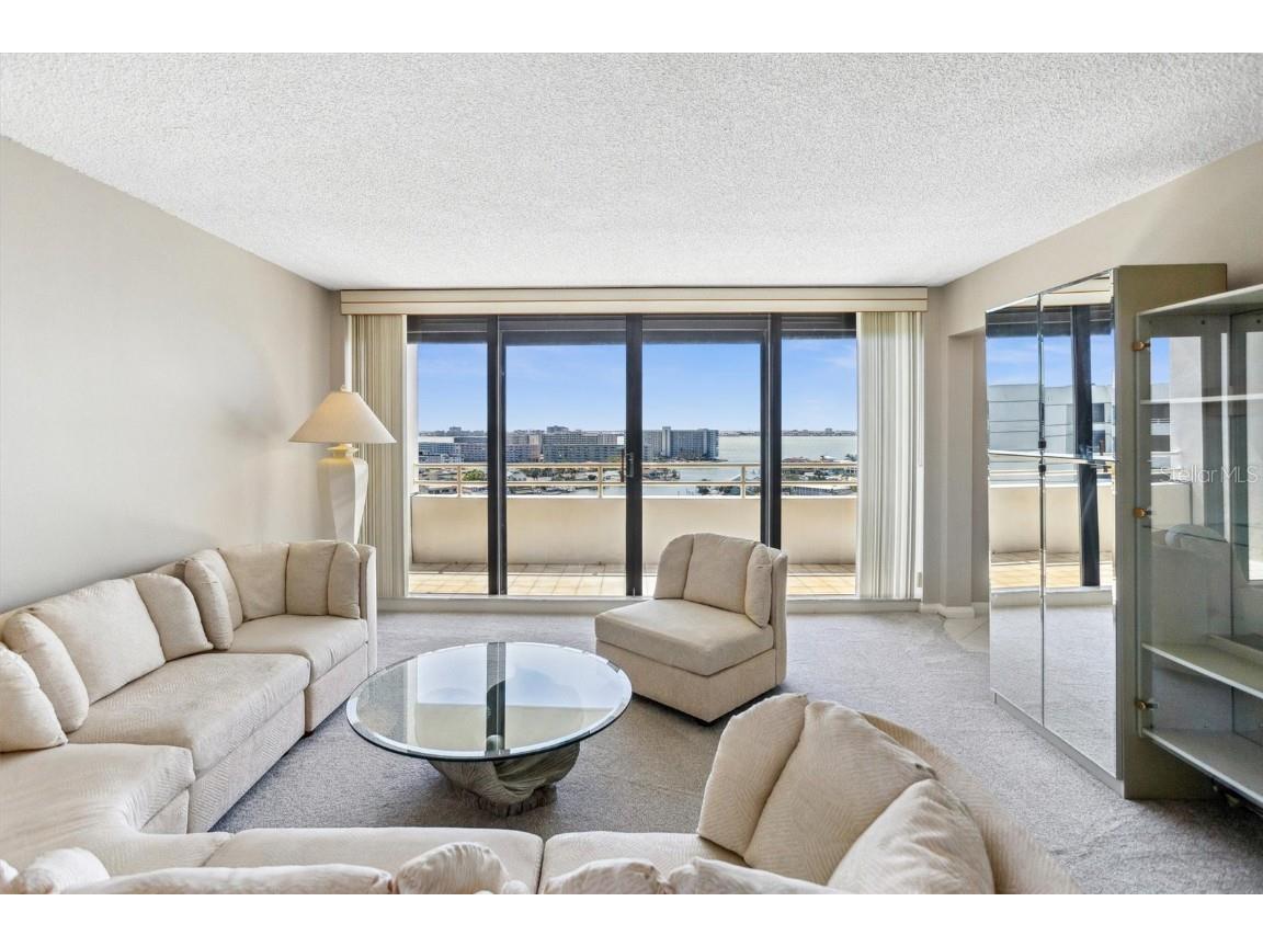 5950 Pelican Bay Plaza S #2E Saint Petersburg FL 33707 TB8360190 image2