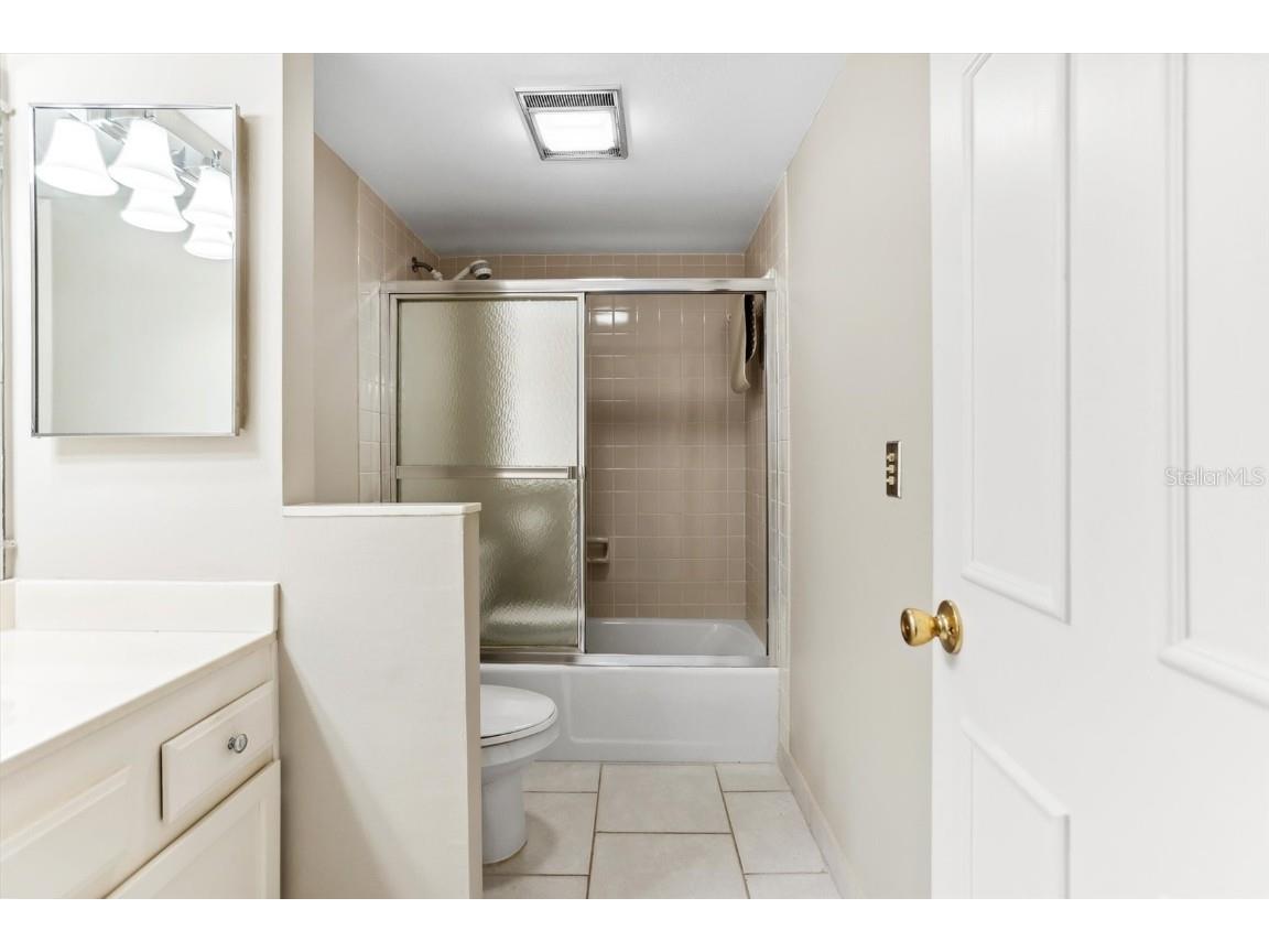 5950 Pelican Bay Plaza S #2E Saint Petersburg FL 33707 TB8360190 image29