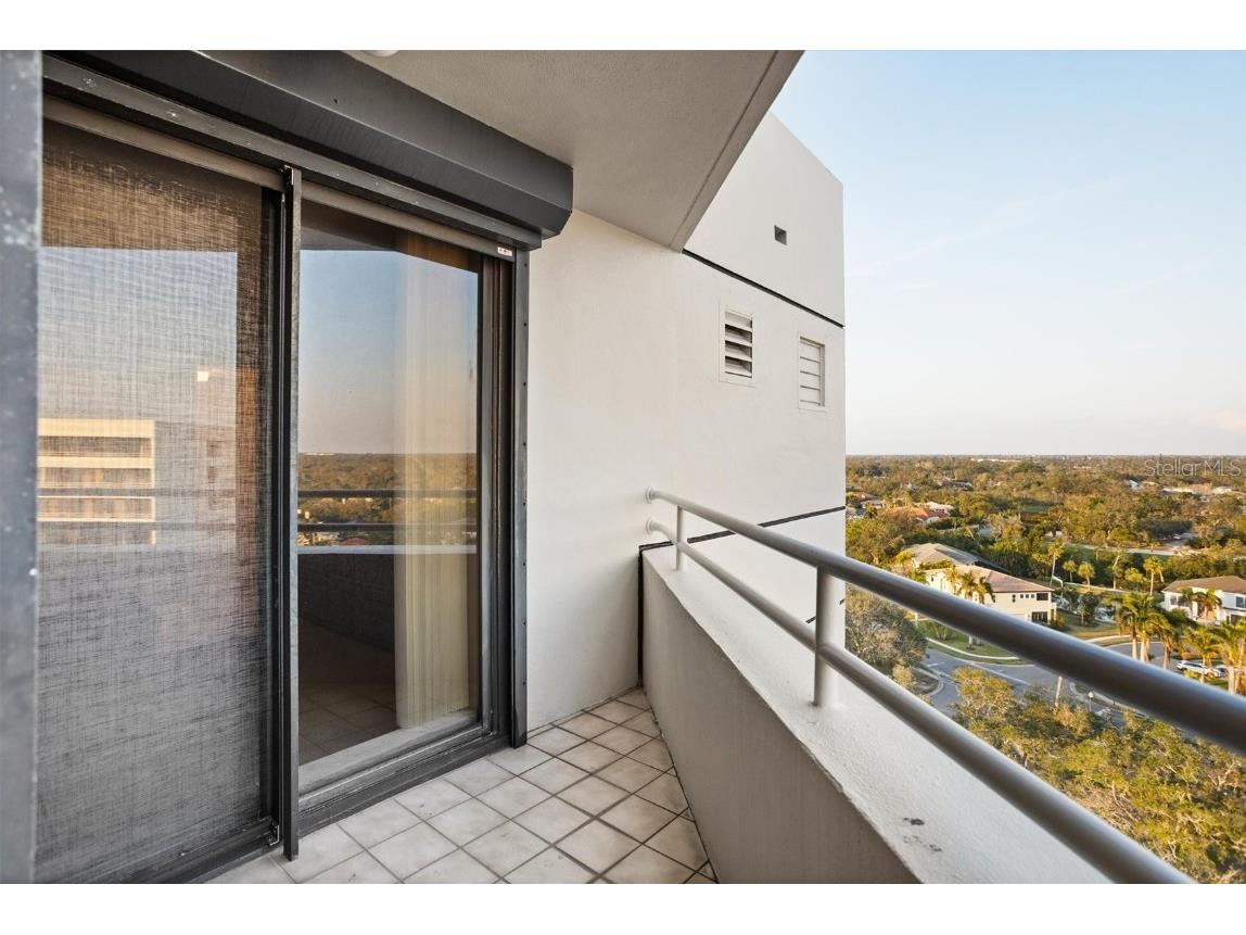 5950 Pelican Bay Plaza S #2E Saint Petersburg FL 33707 TB8360190 image34