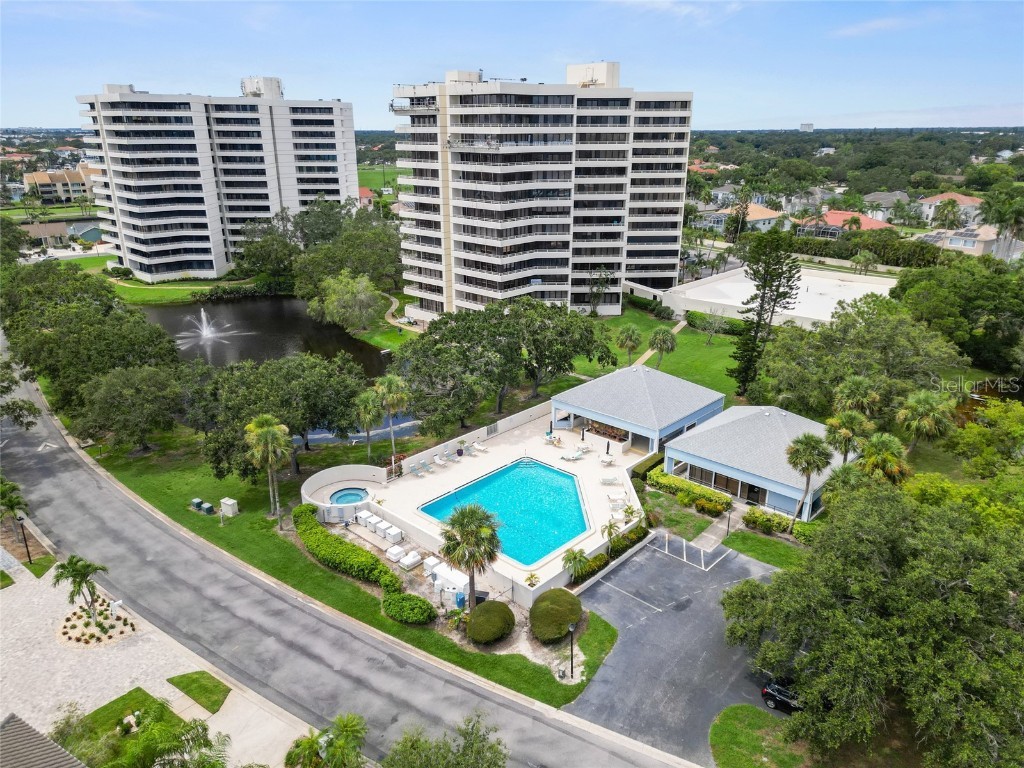 5950 Pelican Bay Plaza S #605 Saint Petersburg FL 33707 - BOCA CIEGA BAY TB8408463 image1