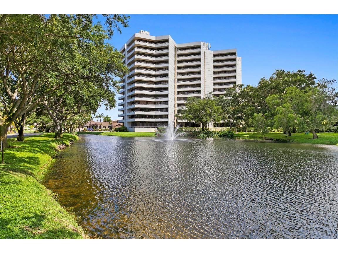 5950 Pelican Bay Plaza S #702 Gulfport FL 33707 U8203213 image1