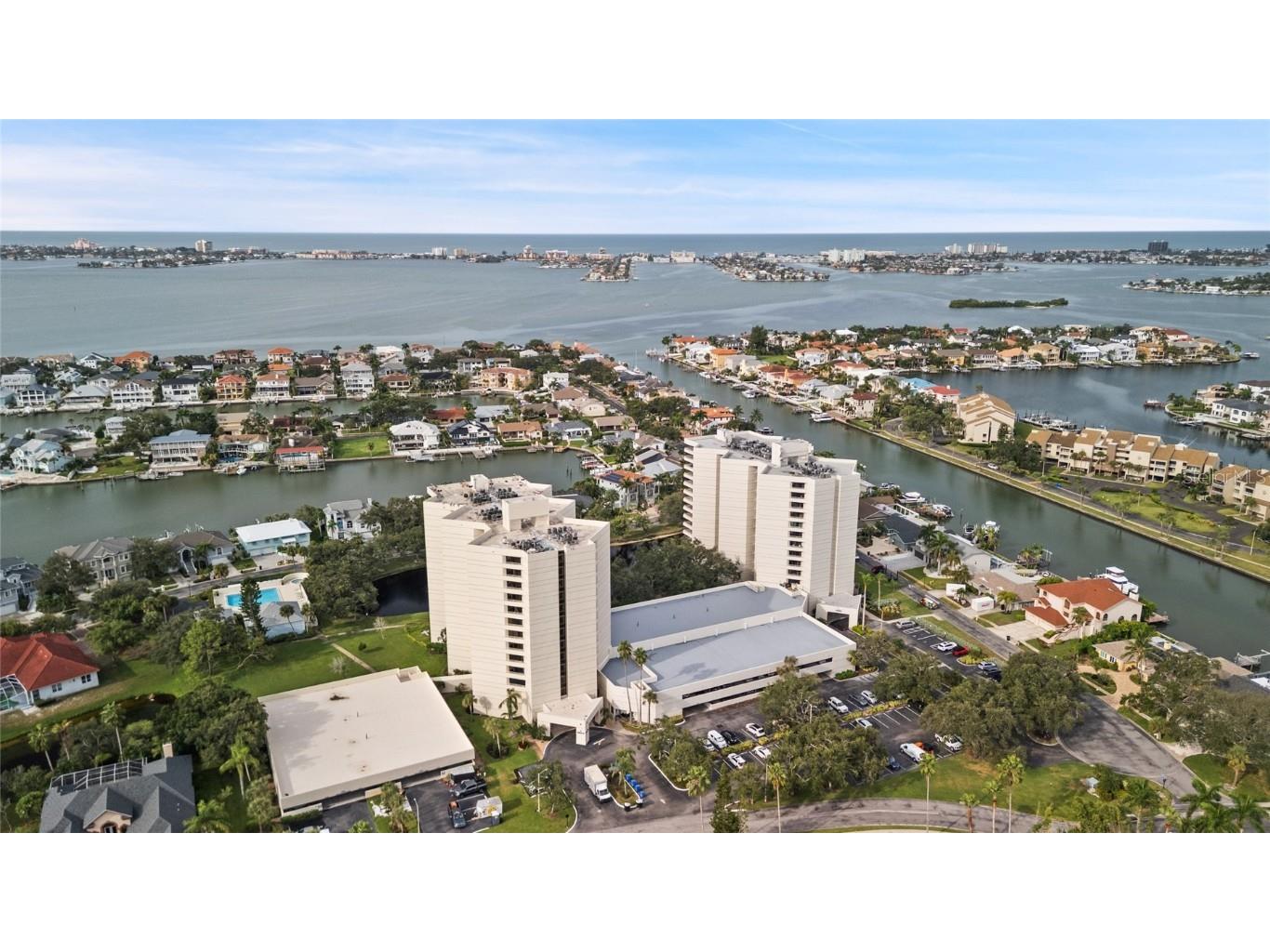 5950 Pelican Bay Plaza S #705 Gulfport FL 33707 TB8430244 image3