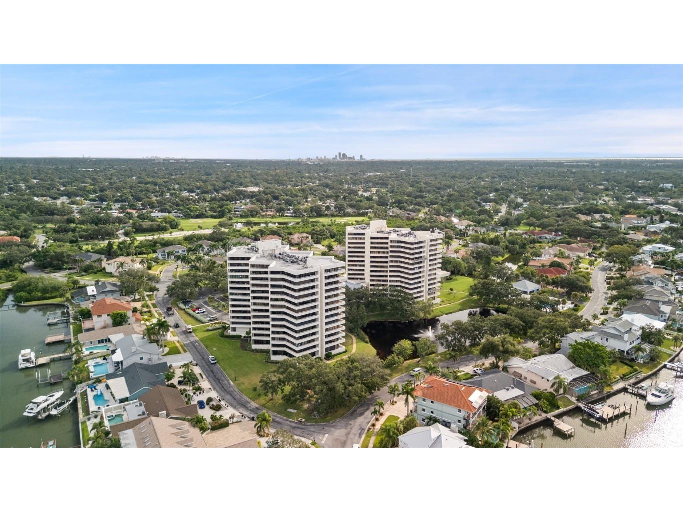 5950 Pelican Bay Plaza S #705 Gulfport FL 33707 TB8430244 image6