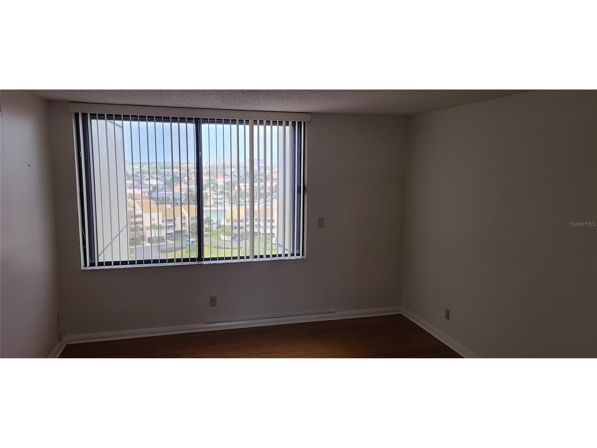 5950 Pelican Bay Plaza S #PH-1B Saint Petersburg FL 33707 TB8457319 image11