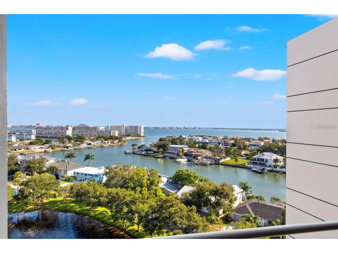 5950 Pelican Bay Plaza S #PH-1C Gulfport FL 33707 TB8418904 image19