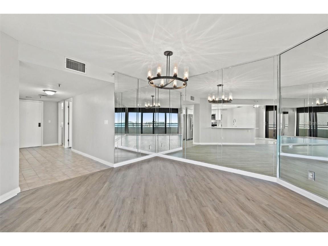 5950 Pelican Bay Plaza S #PH-1C Gulfport FL 33707 TB8418904 image22