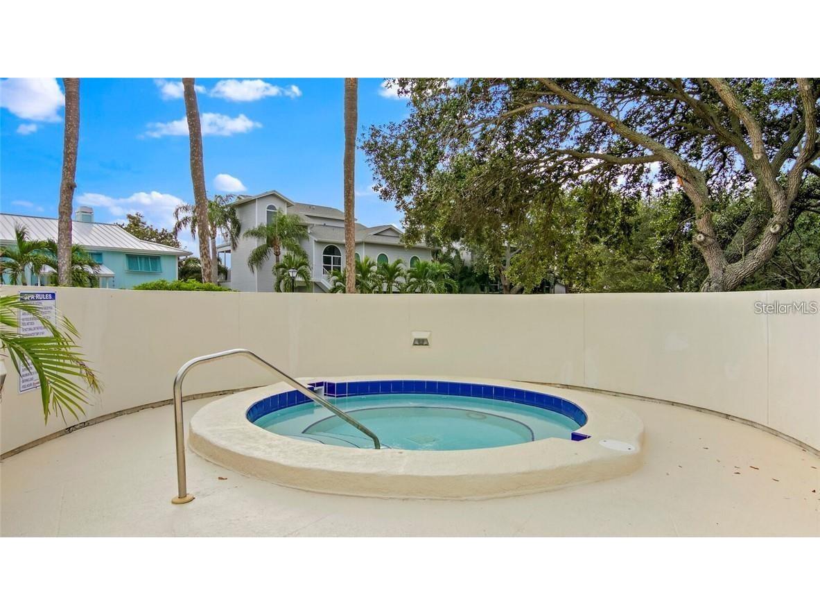 5950 Pelican Bay Plaza S #PH-1C Gulfport FL 33707 TB8418904 image45