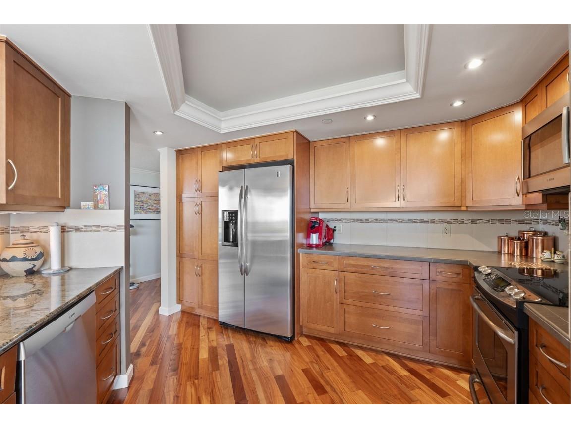 5950 Pelican Bay Plaza S #PH-2F Gulfport FL 33707 TB8352142 image15