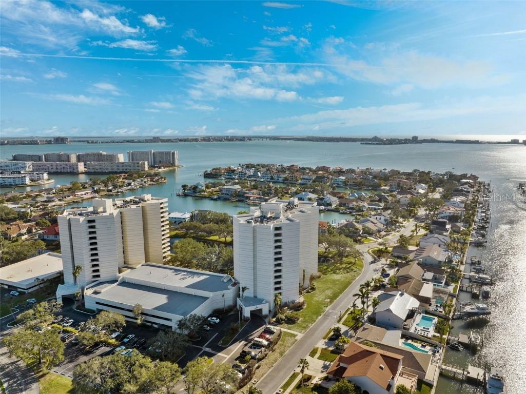 5950 Pelican Bay Plaza S #PH-2F Gulfport FL 33707 TB8352142 image2