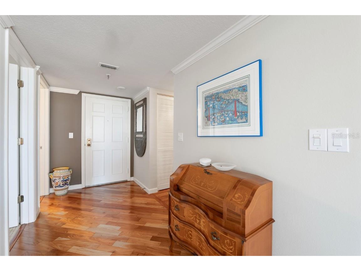 5950 Pelican Bay Plaza S #PH-2F Gulfport FL 33707 TB8352142 image29