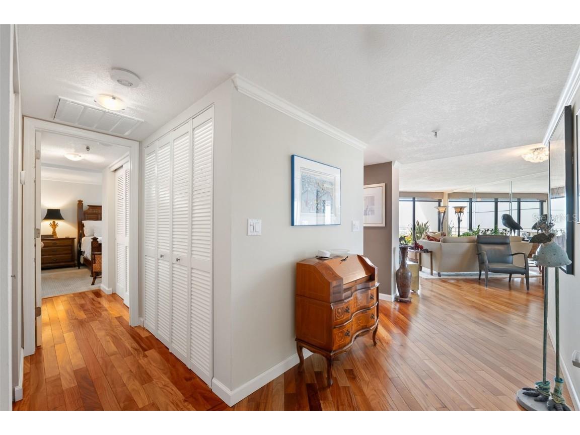 5950 Pelican Bay Plaza S #PH-2F Gulfport FL 33707 TB8352142 image31