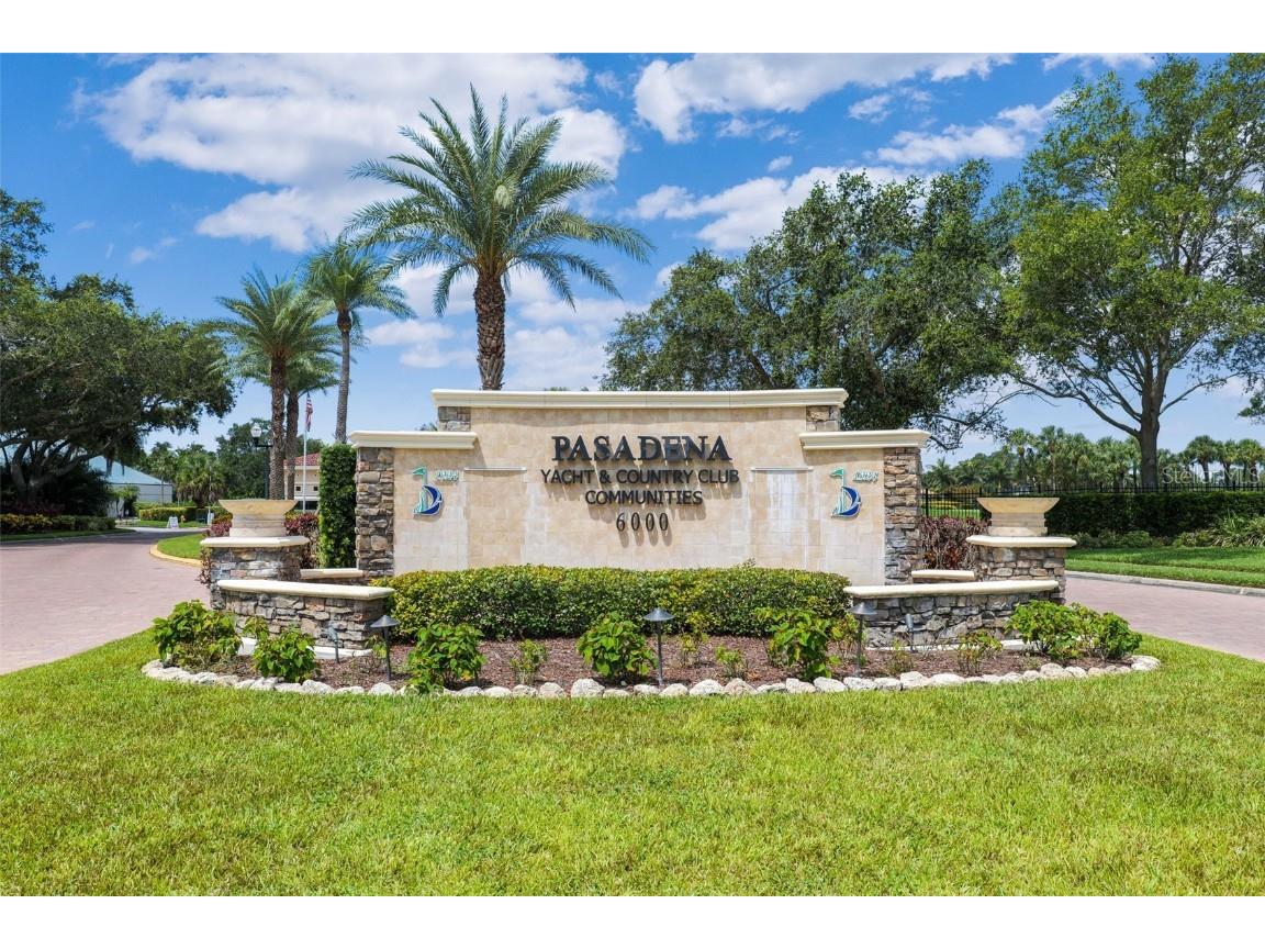 5950 Pelican Bay Plaza S #PH-2F Gulfport FL 33707 TB8352142 image38
