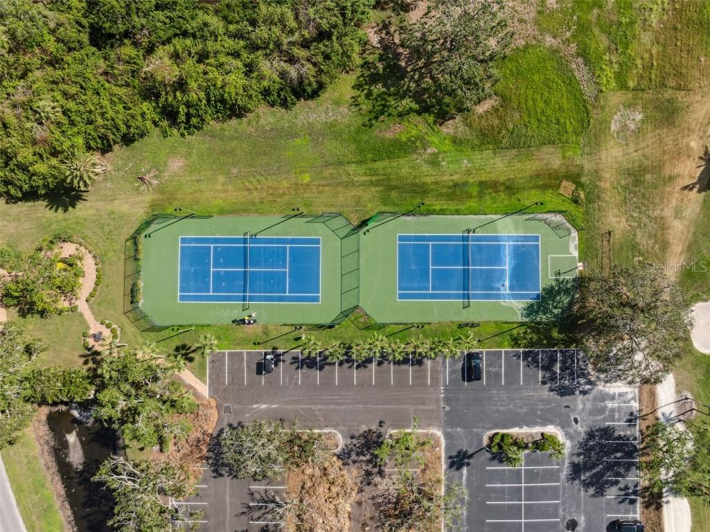 5950 Pelican Bay Plaza S #PH-2F Gulfport FL 33707 TB8352142 image46