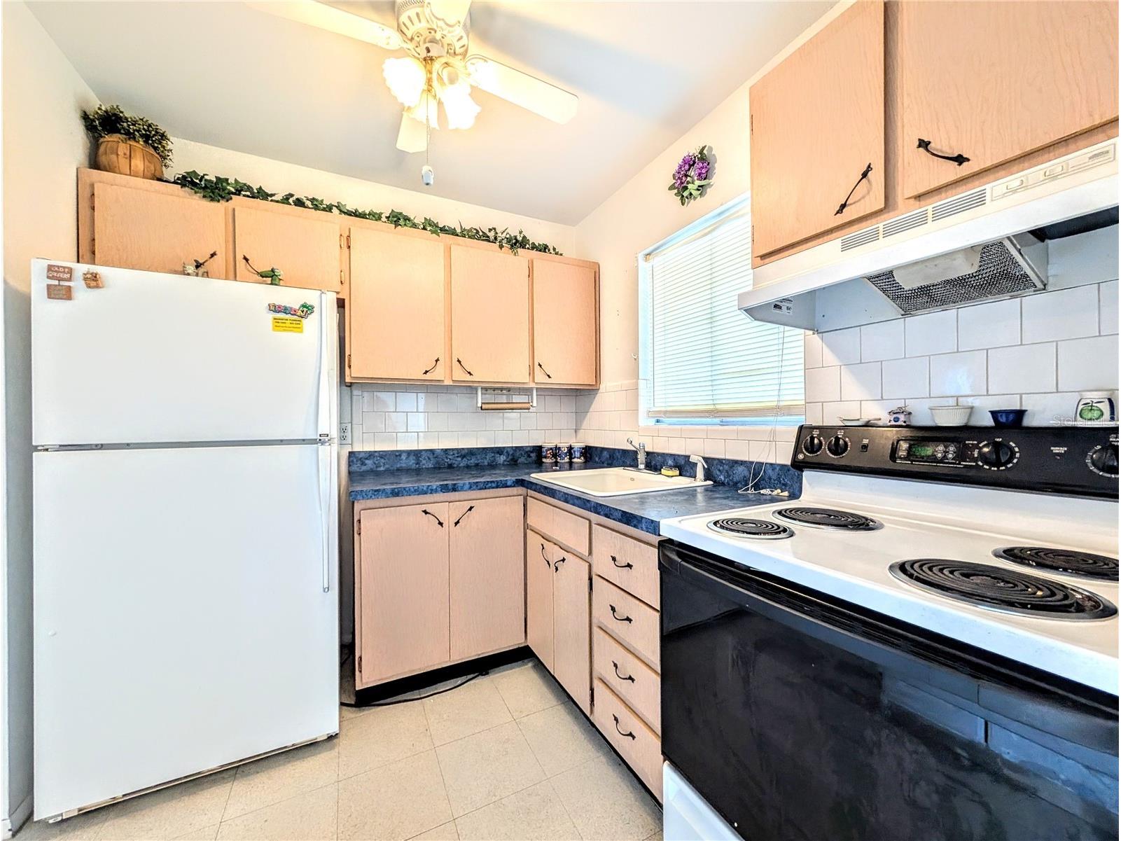 5951 Todd Street #D37 Bradenton FL 34207 A4650881 image4