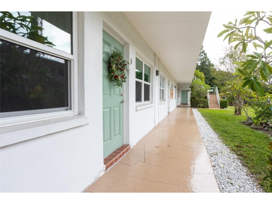 5955 18th Street N #6 Saint Petersburg FL 33714 U8216925 image1