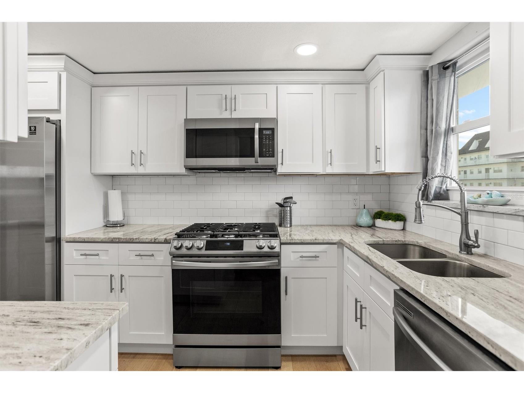 5955 30th Avenue S #202 Gulfport FL 33707 - BOC CIEGA BAY TB8514786 image9