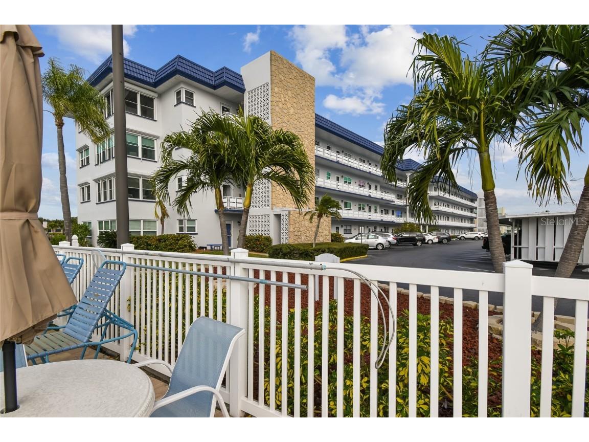 5955 30th Avenue S #211 Gulfport FL 33707 - BOCA CIEGA BAY U8248326 image1