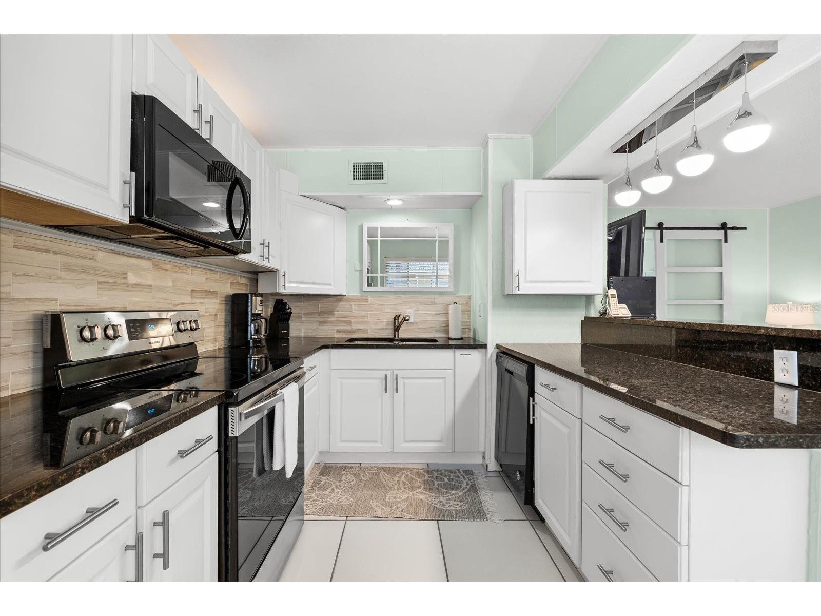 5955 Midnight Pass Road #4E Sarasota FL 34242 A4681682 image17
