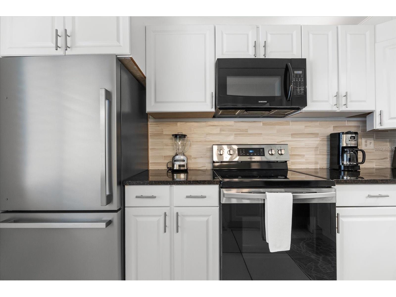 5955 Midnight Pass Road #4E Sarasota FL 34242 A4681682 image18
