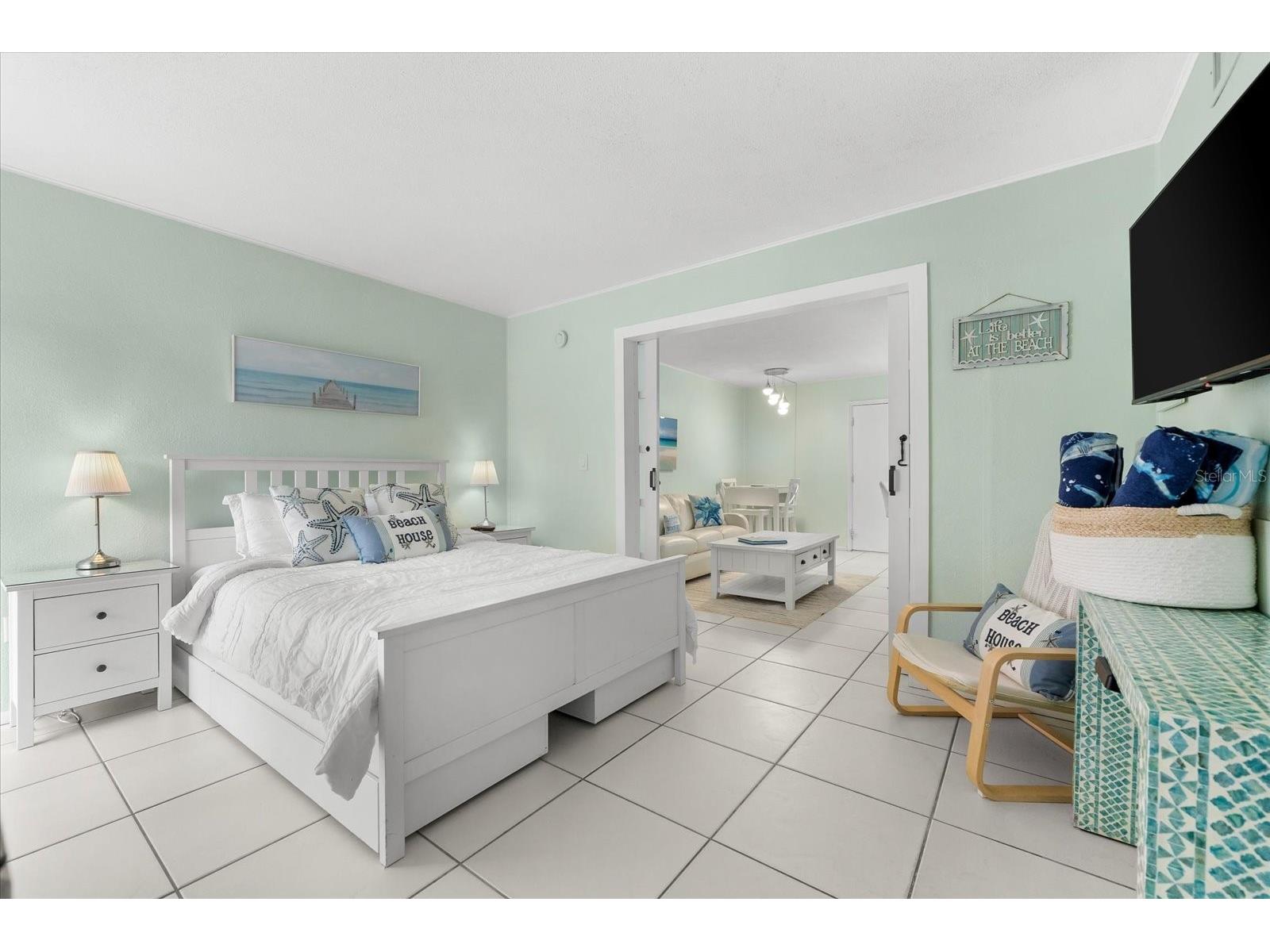 5955 Midnight Pass Road #4E Sarasota FL 34242 A4681682 image33