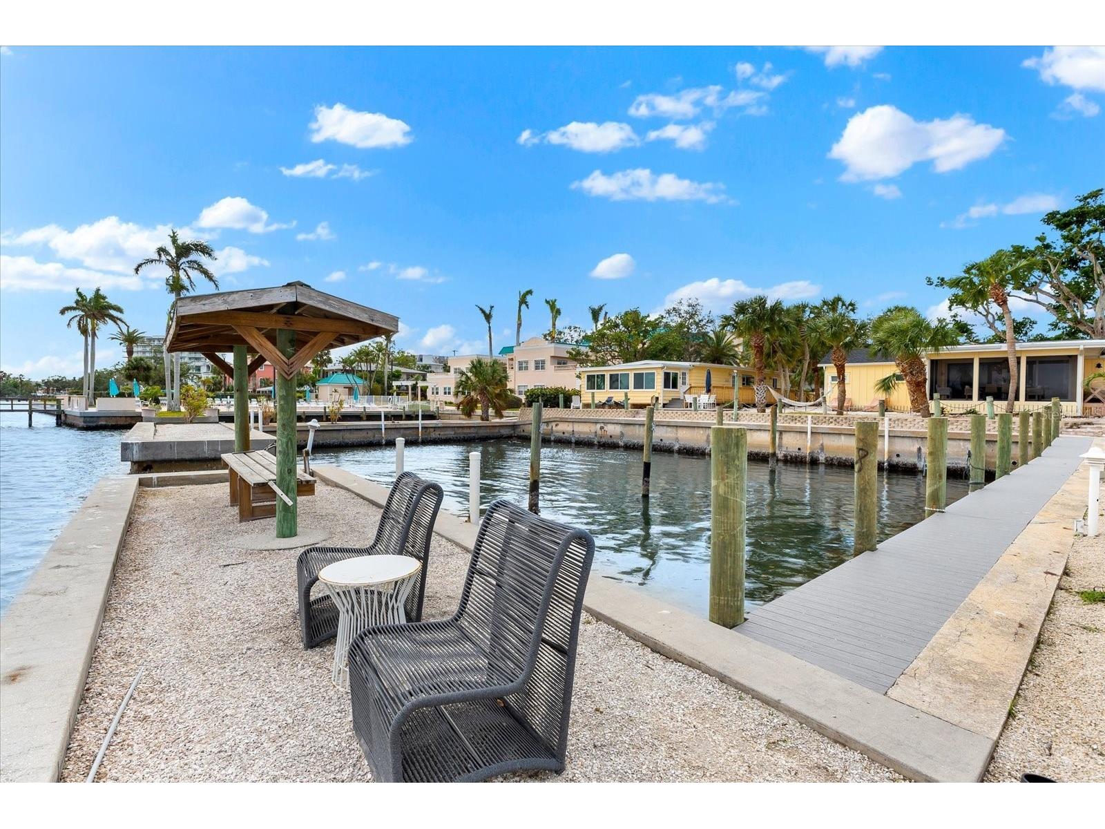 5955 Midnight Pass Road #4E Sarasota FL 34242 A4681682 image57