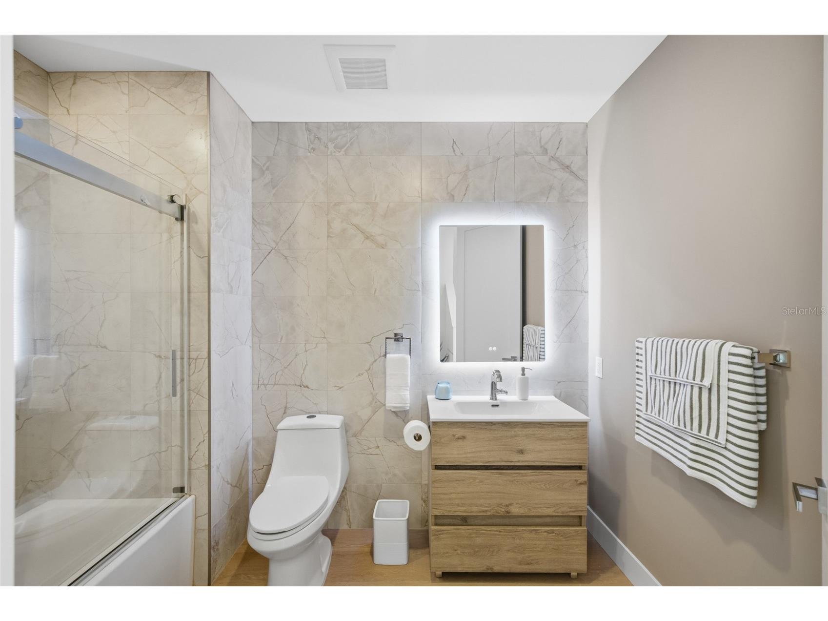 5956 Aqua Reserve Boulevard New Port Richey FL 34652 TB8481395 image29