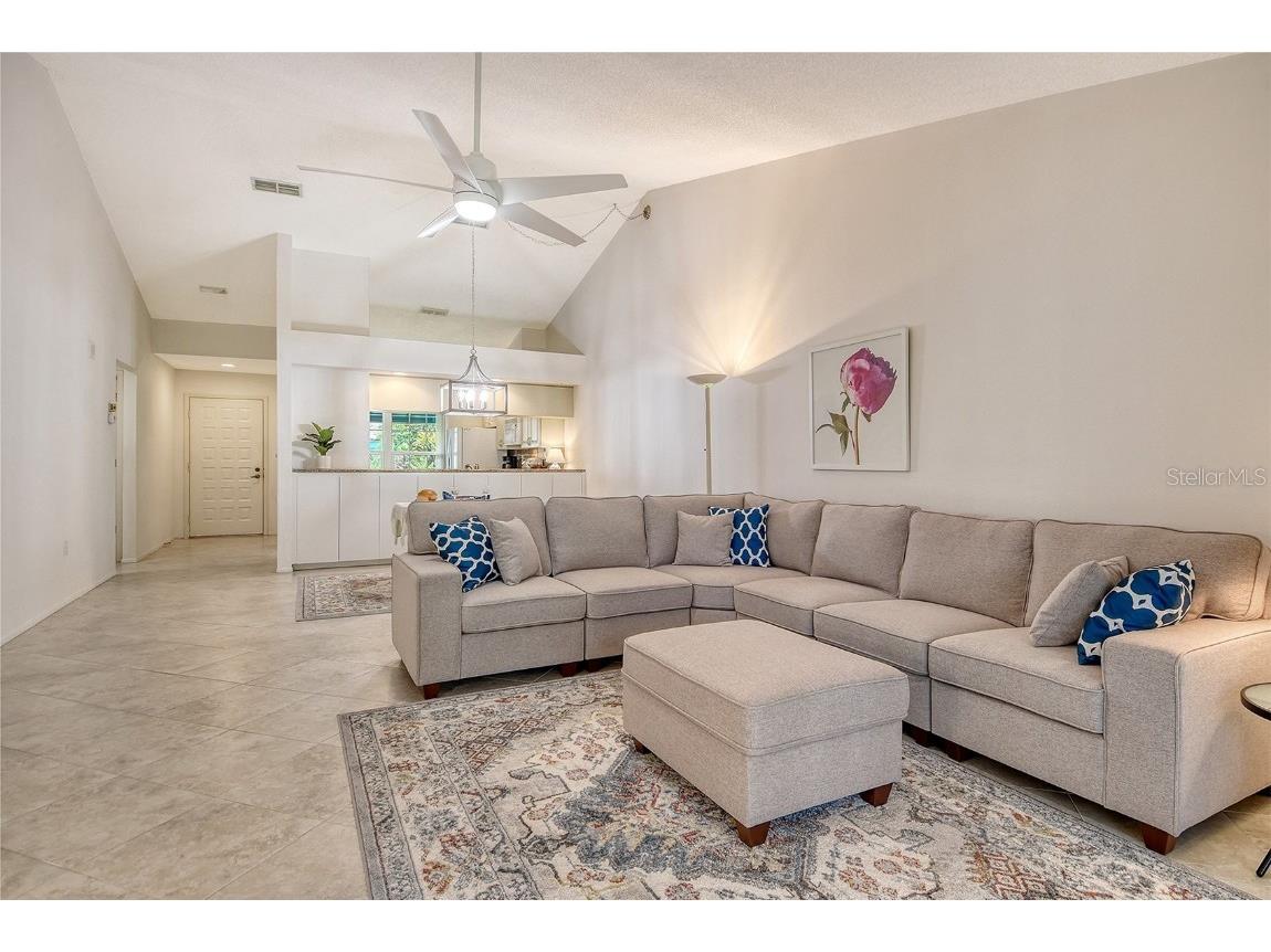 5956 Clubside Drive #7651 Sarasota FL 34243 A4663249 image15