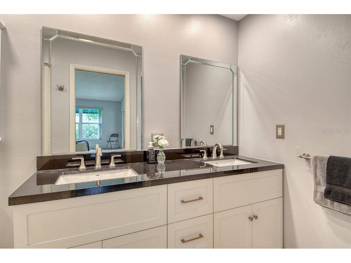 5956 Clubside Drive #7651 Sarasota FL 34243 A4663249 image29