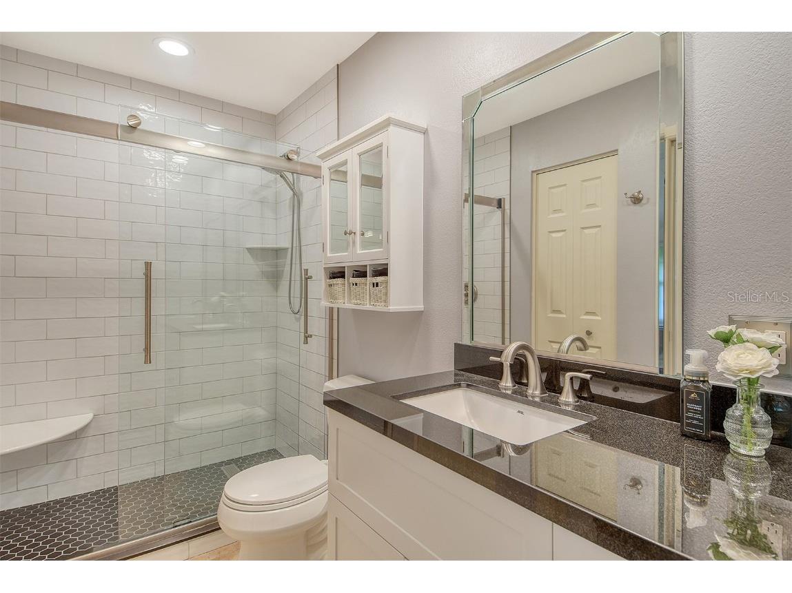 5956 Clubside Drive #7651 Sarasota FL 34243 A4663249 image30