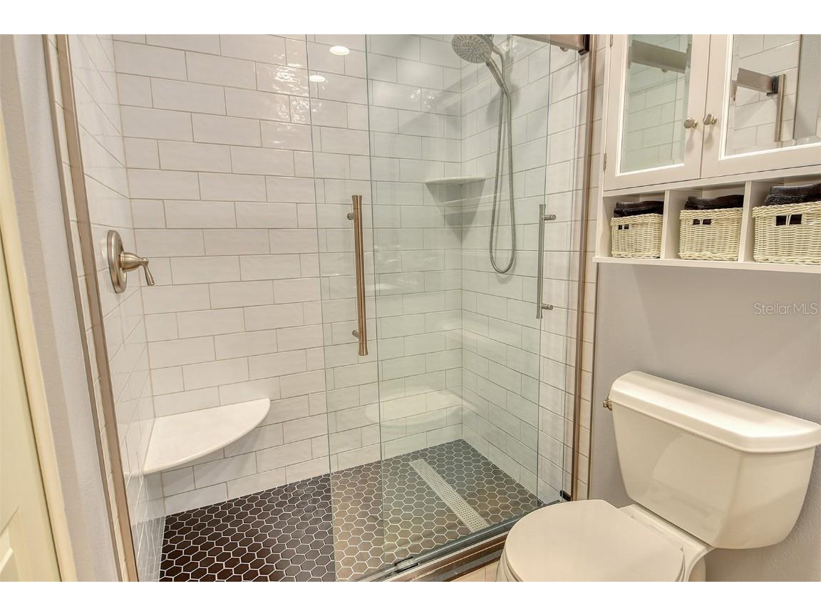 5956 Clubside Drive #7651 Sarasota FL 34243 A4663249 image31