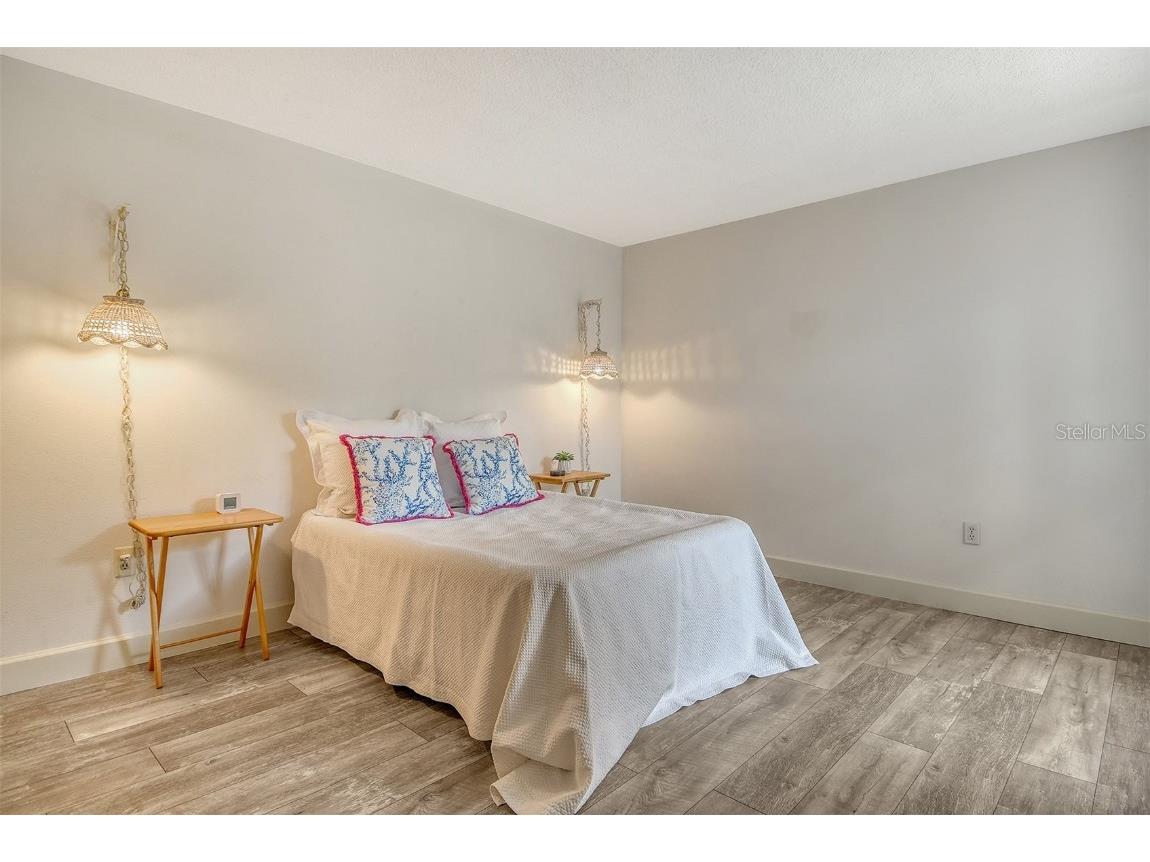 5956 Clubside Drive #7651 Sarasota FL 34243 A4663249 image32