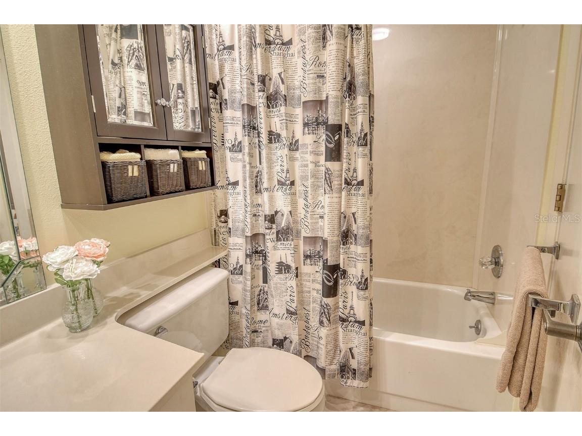 5956 Clubside Drive #7651 Sarasota FL 34243 A4663249 image35