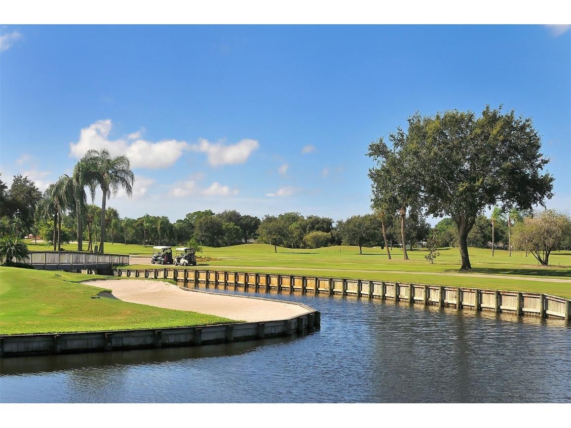 5956 Clubside Drive #7651 Sarasota FL 34243 A4663249 image57