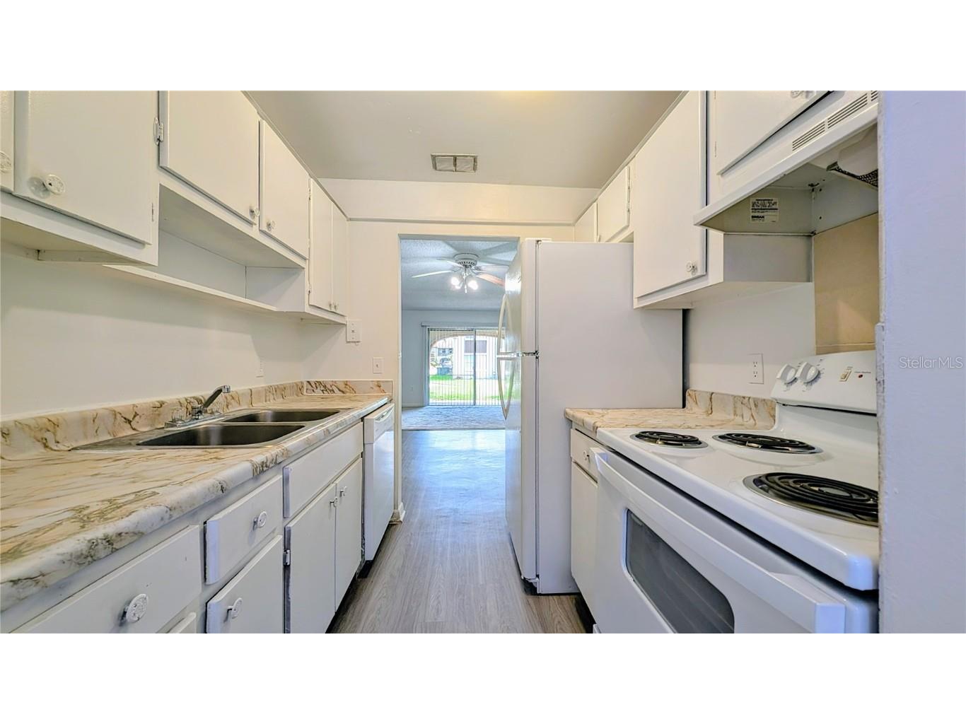 5957 Casa Del Rey Circle #A Orlando FL 32809 O6325464 image3