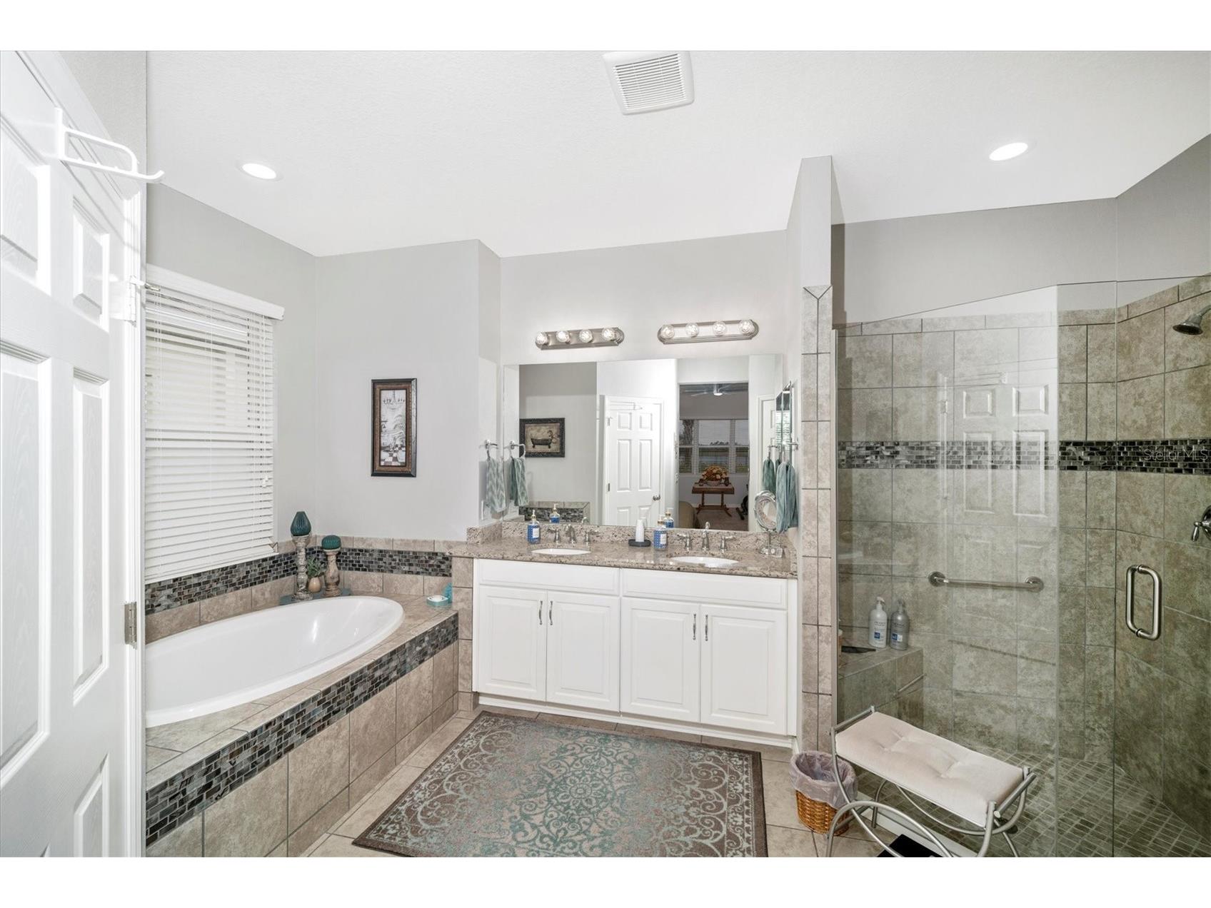 5958 Anise Drive Sarasota FL 34238 A4684465 image29