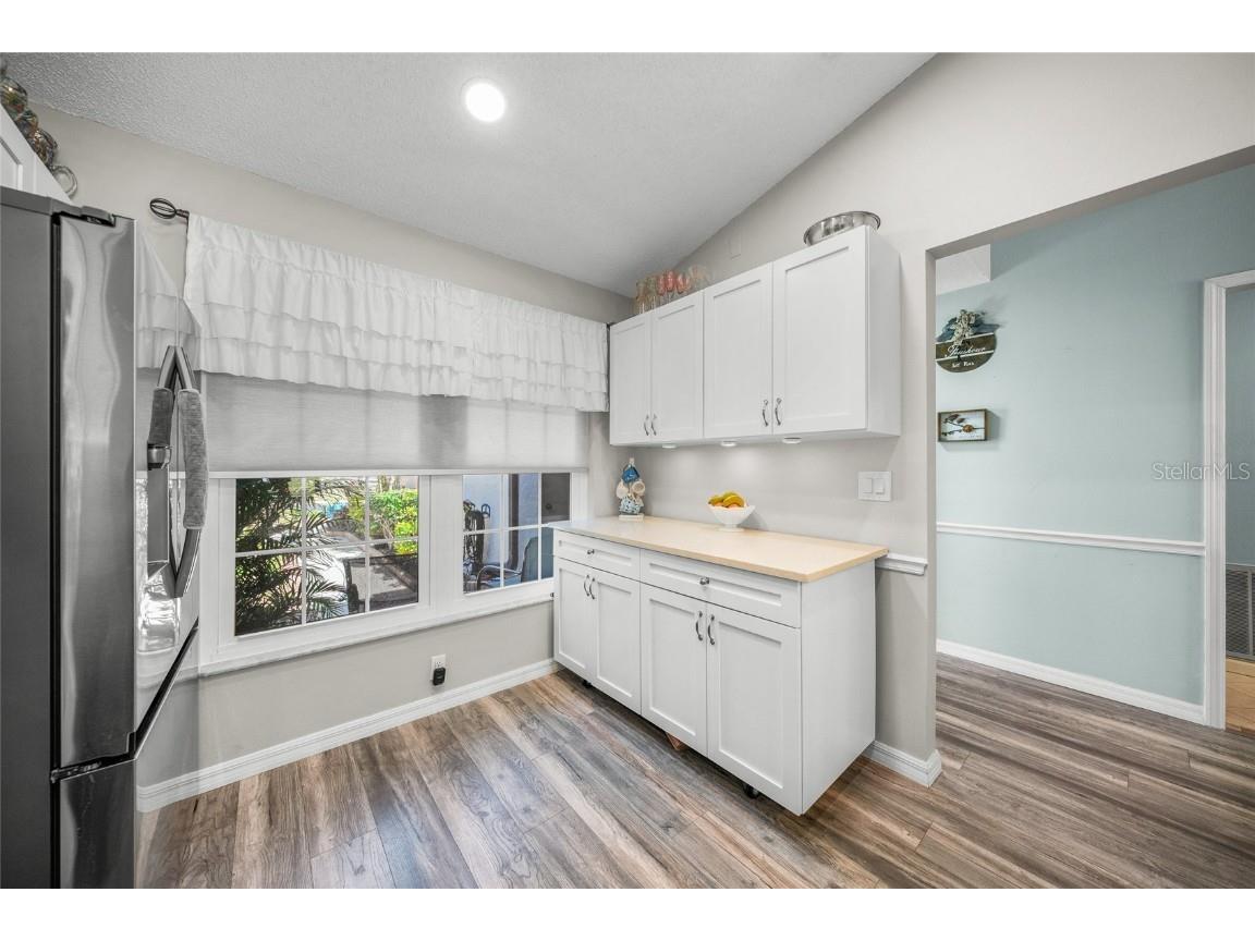 5958 Clubside Drive Sarasota FL 34243 A4673988 image13