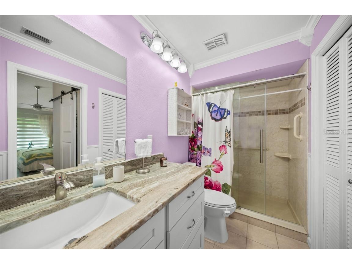 5958 Clubside Drive Sarasota FL 34243 A4673988 image23