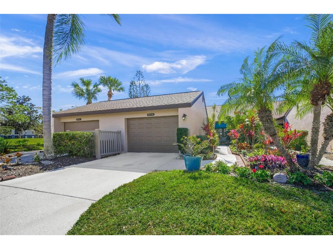 5958 Clubside Drive Sarasota FL 34243 A4673988 image4