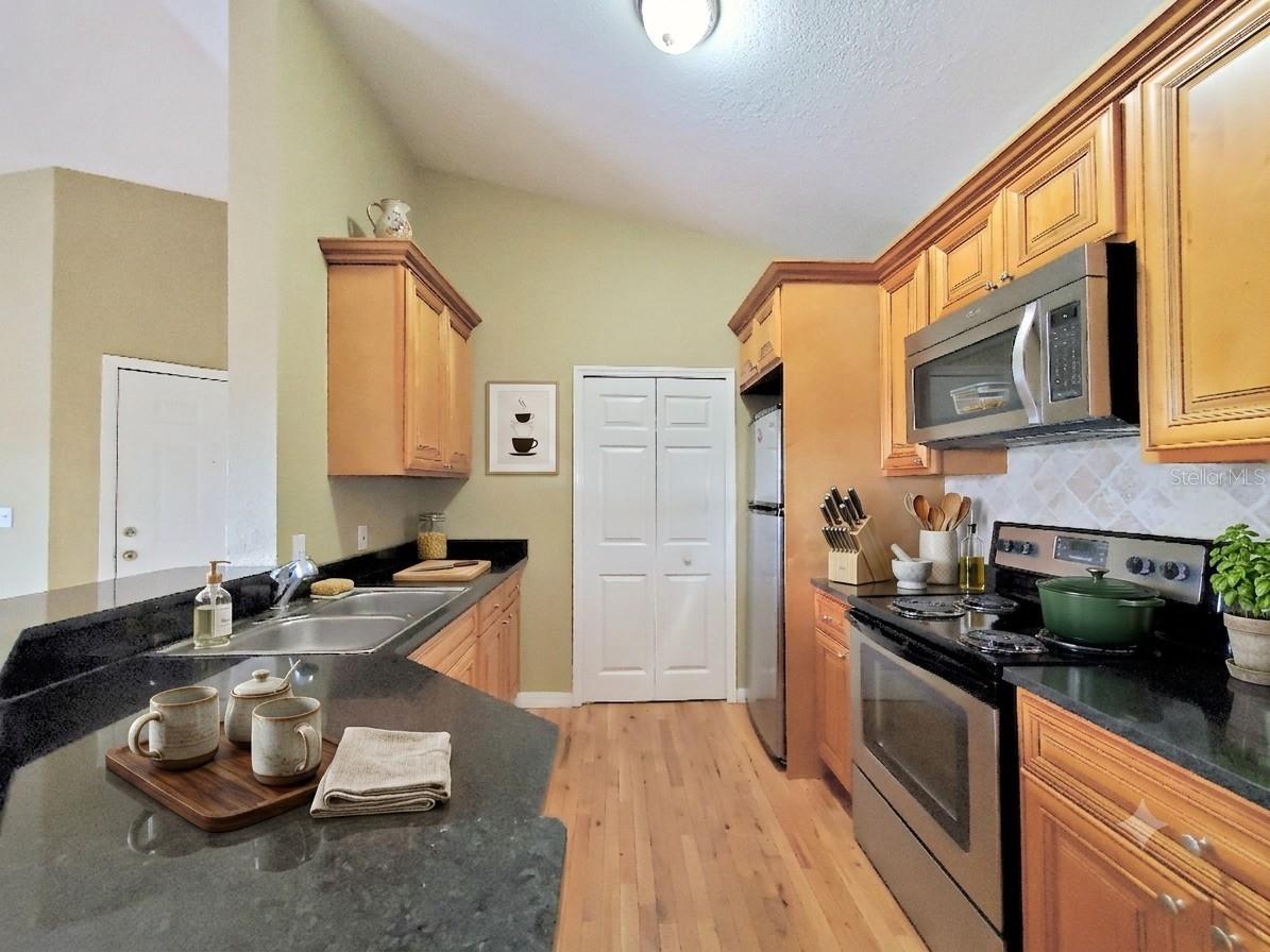 5959 Westgate Drive #1535 Orlando FL 32835 O6419208 image3