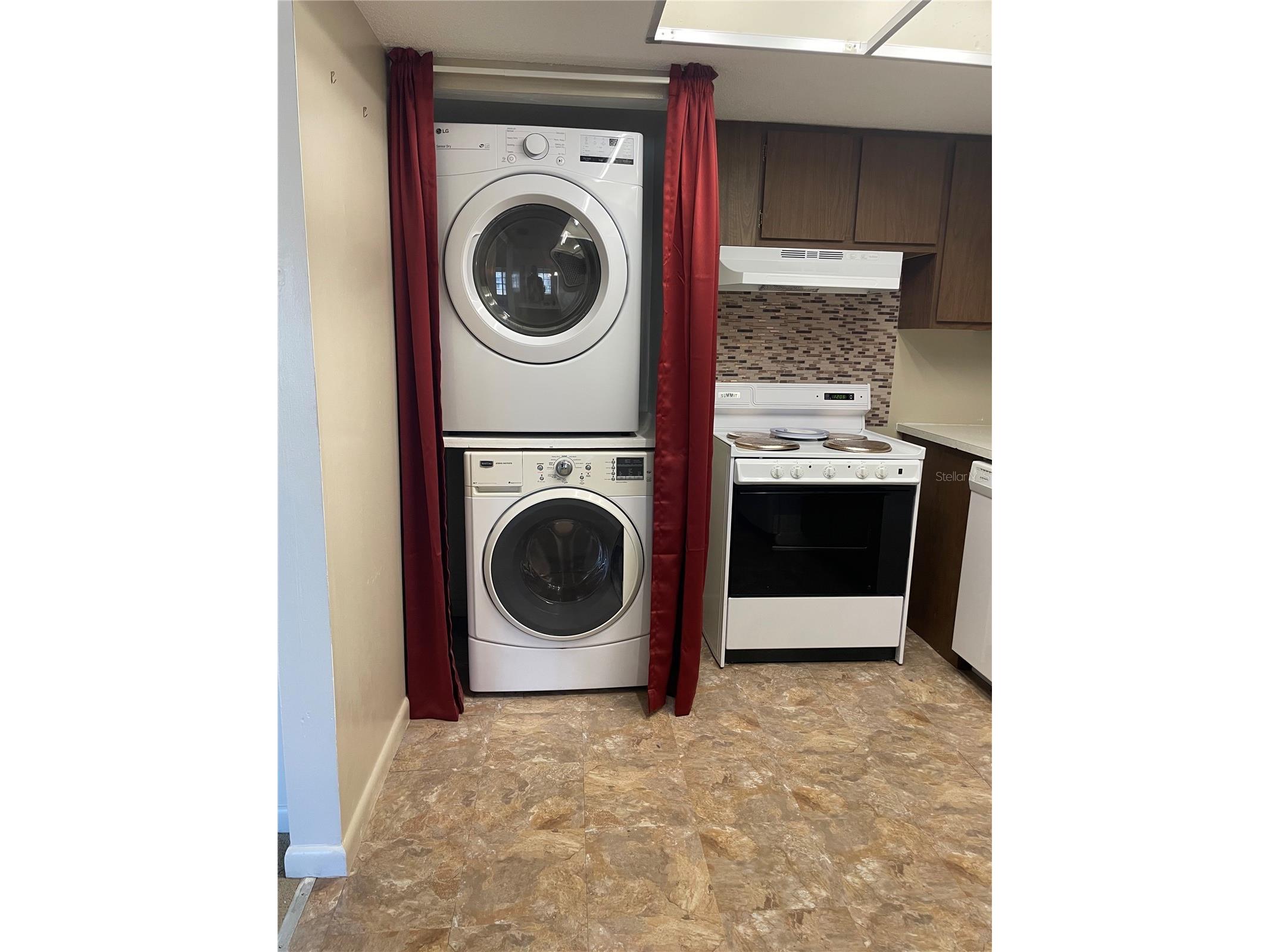 596 Bahia Circle #B Ocala FL 34472 OM719401 image11