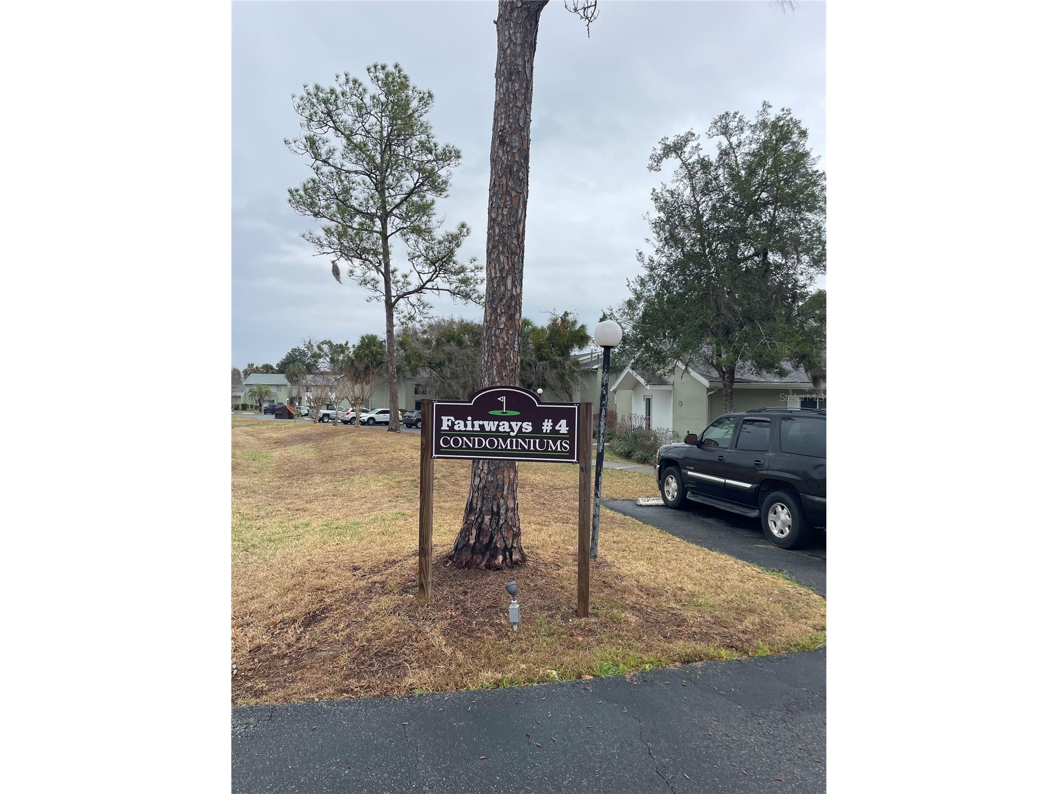 596 Bahia Circle #B Ocala FL 34472 OM719401 image2