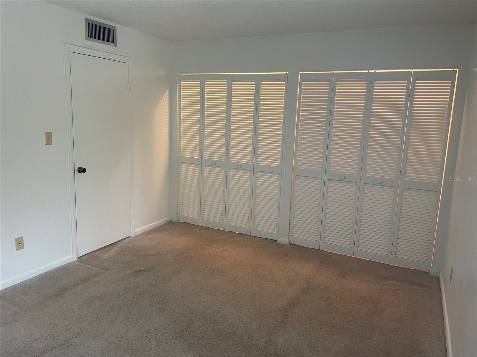 596 Bahia Circle #B Ocala FL 34472 OM719401 image8