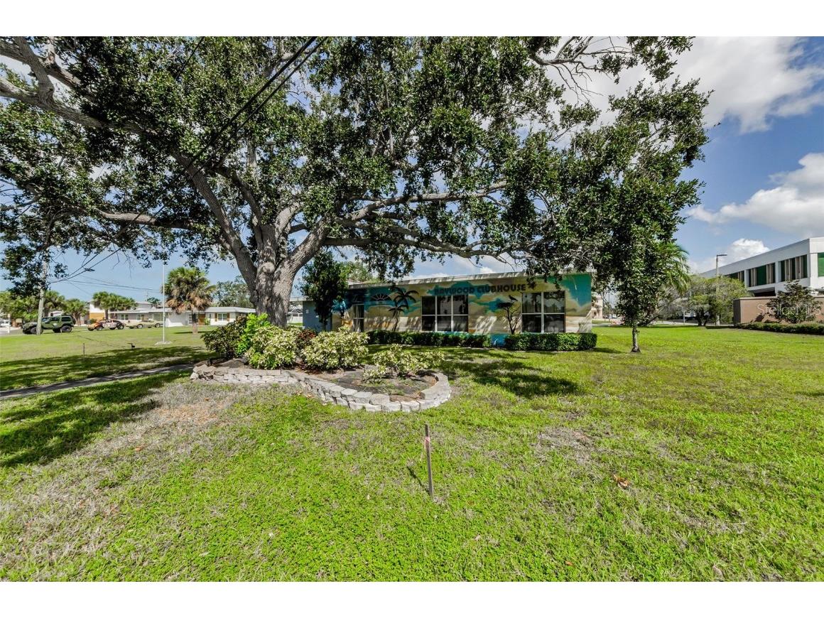 596 Baywood Drive N Dunedin FL 34698 TB8437798 image14